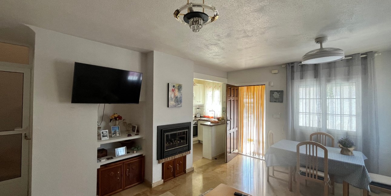 Resale - Townhouse -
Orihuela Costa - Playa Flamenca