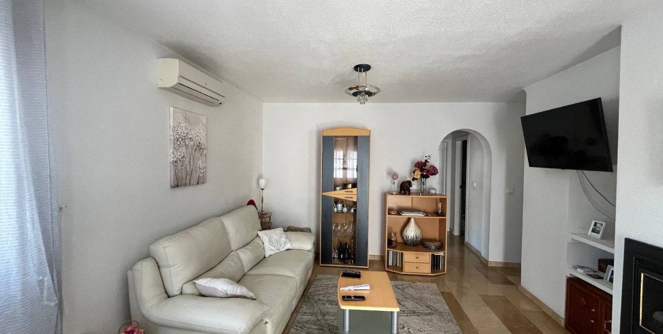 Resale - Townhouse -
Orihuela Costa - Playa Flamenca