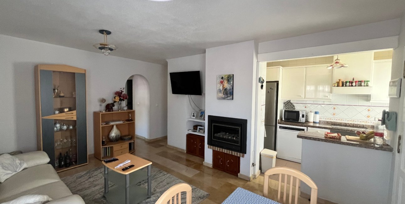 Resale - Townhouse -
Orihuela Costa - Playa Flamenca