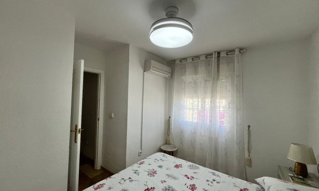 Resale - Townhouse -
Orihuela Costa - Playa Flamenca