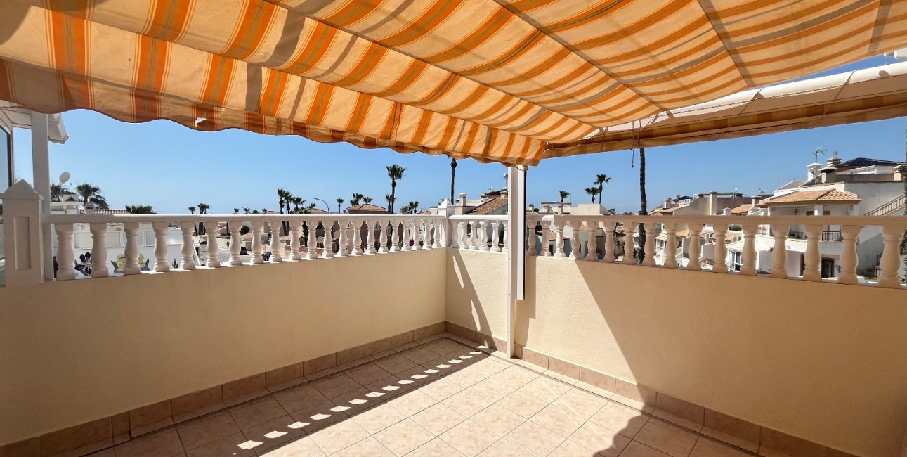 Resale - Townhouse -
Orihuela Costa - Playa Flamenca
