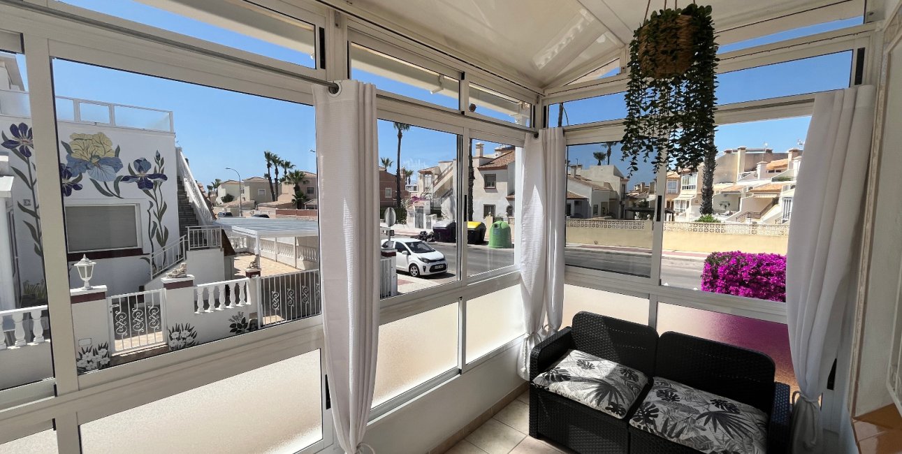 Resale - Townhouse -
Orihuela Costa - Playa Flamenca