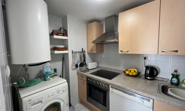 Resale - Apartment / flat -
Orihuela Costa - Villamartin