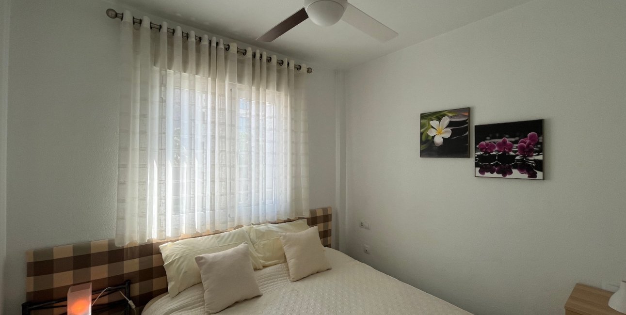 Resale - Apartment / flat -
Orihuela Costa - Villamartin