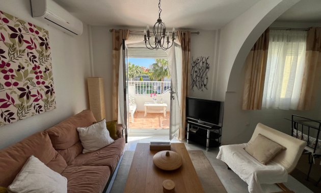 Resale - Apartment / flat -
Orihuela Costa - Villamartin