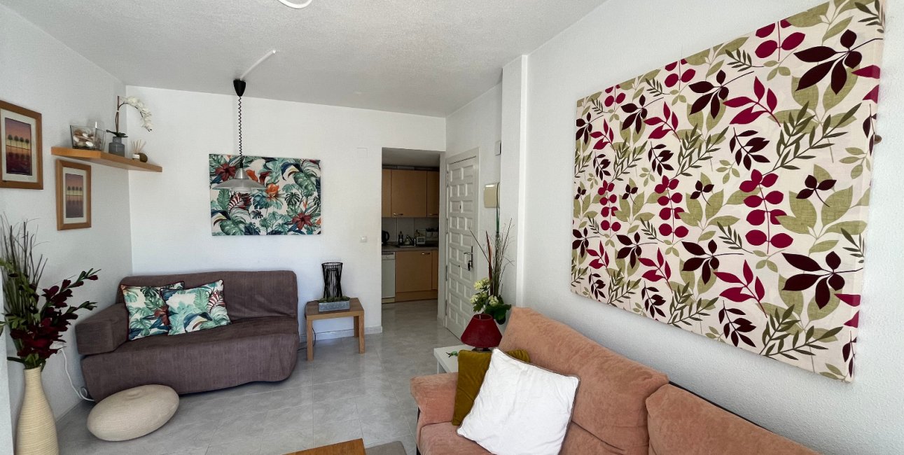 Resale - Apartment / flat -
Orihuela Costa - Villamartin