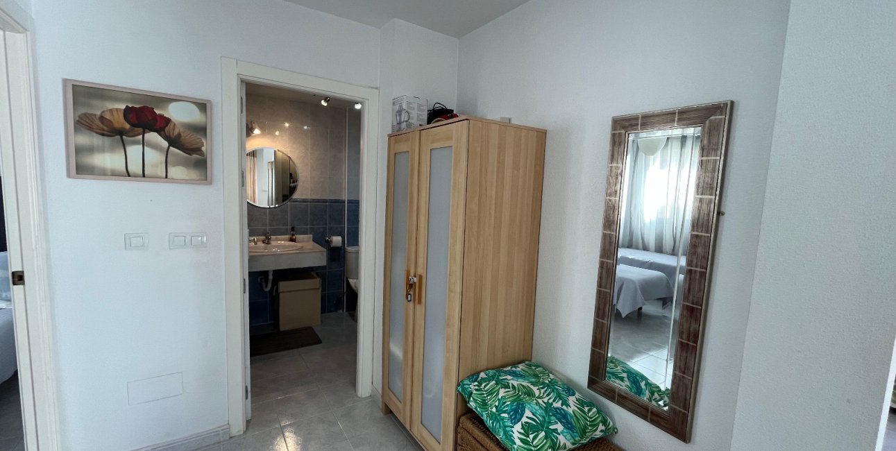 Resale - Apartment / flat -
Orihuela Costa - Villamartin
