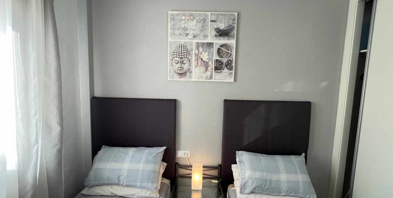 Resale - Apartment / flat -
Orihuela Costa - Villamartin