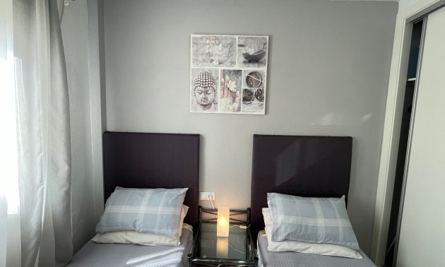 Resale - Apartment / flat -
Orihuela Costa - Villamartin