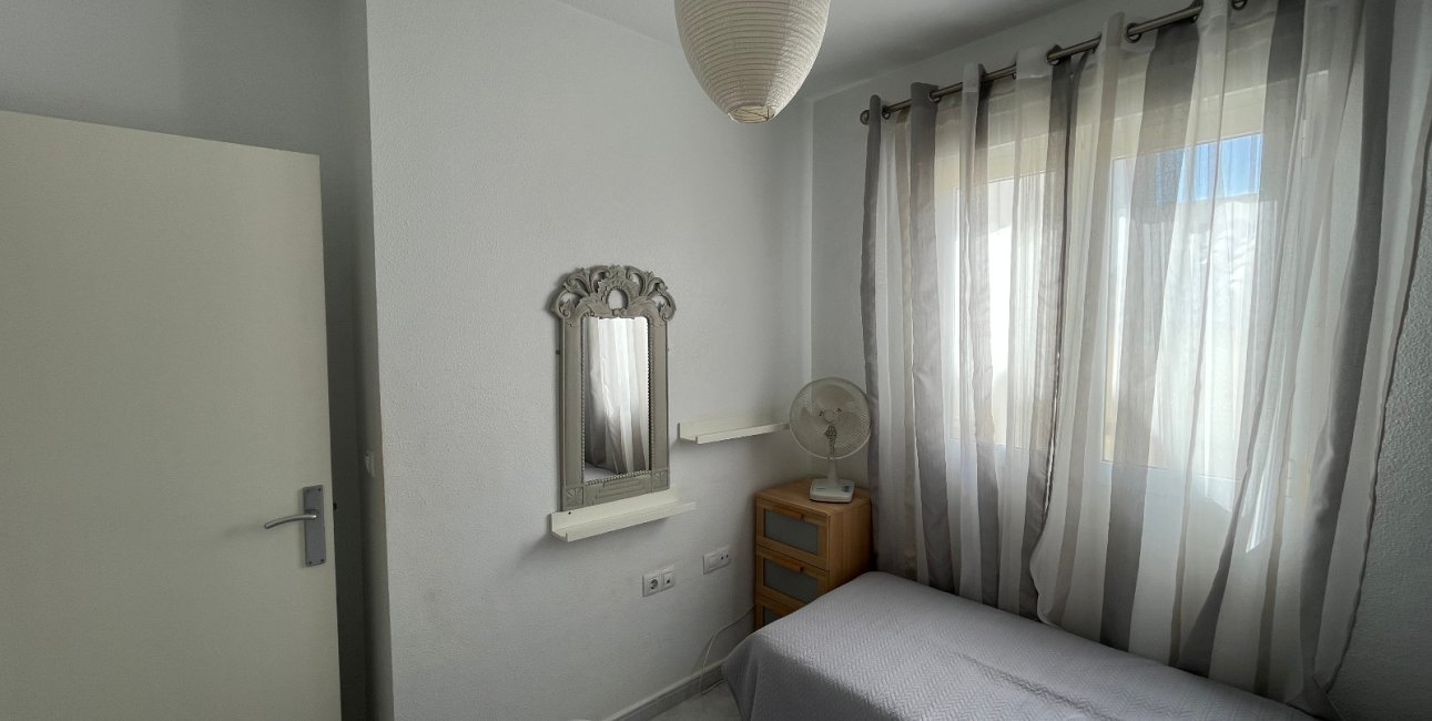 Resale - Apartment / flat -
Orihuela Costa - Villamartin