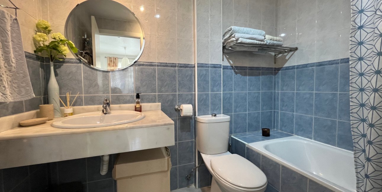 Resale - Apartment / flat -
Orihuela Costa - Villamartin