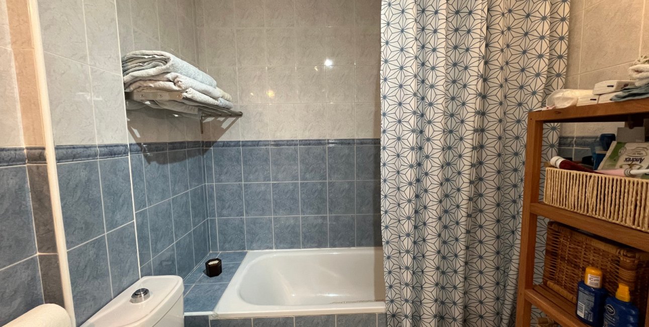 Resale - Apartment / flat -
Orihuela Costa - Villamartin
