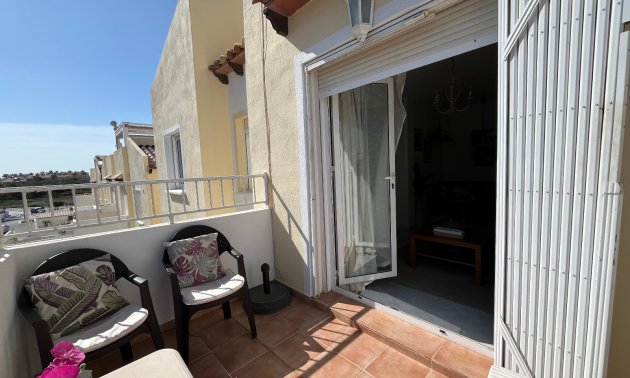 Resale - Apartment / flat -
Orihuela Costa - Villamartin