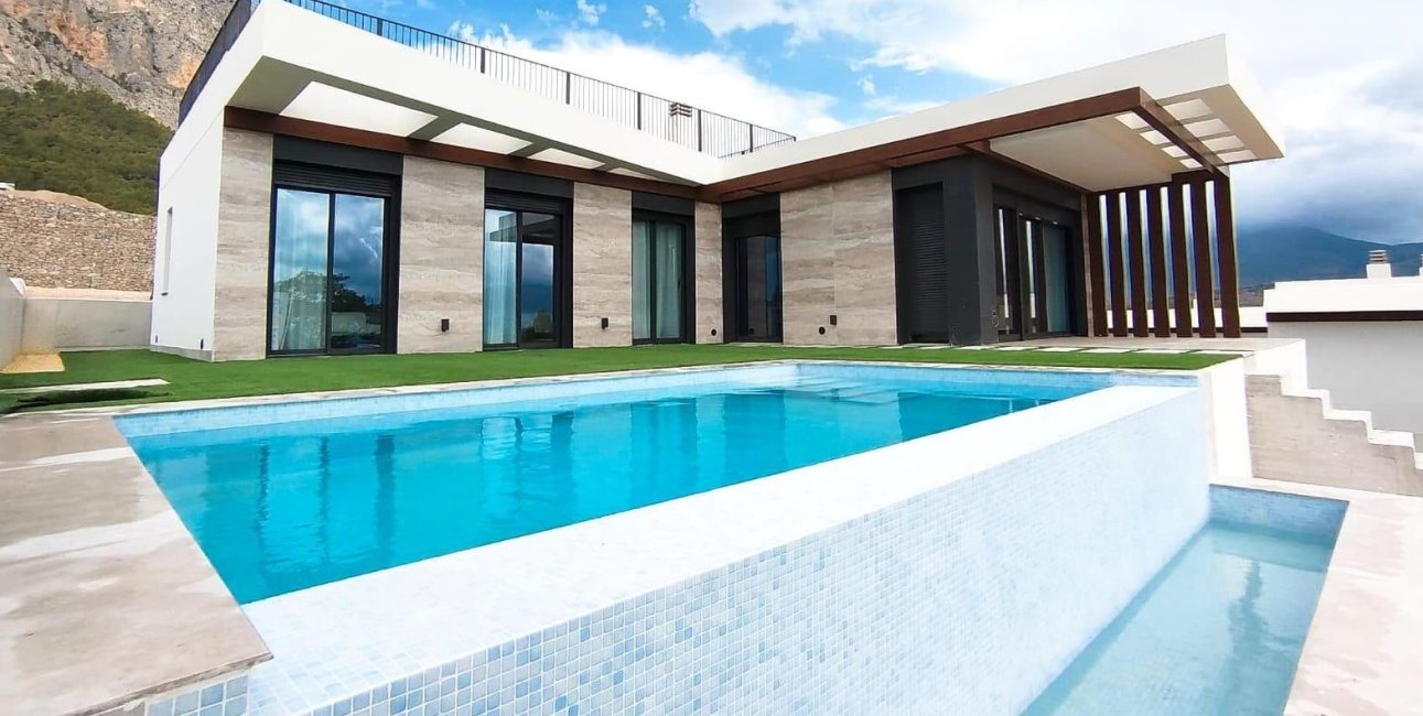 Obra nueva - Villa -
Polop - PAU 1