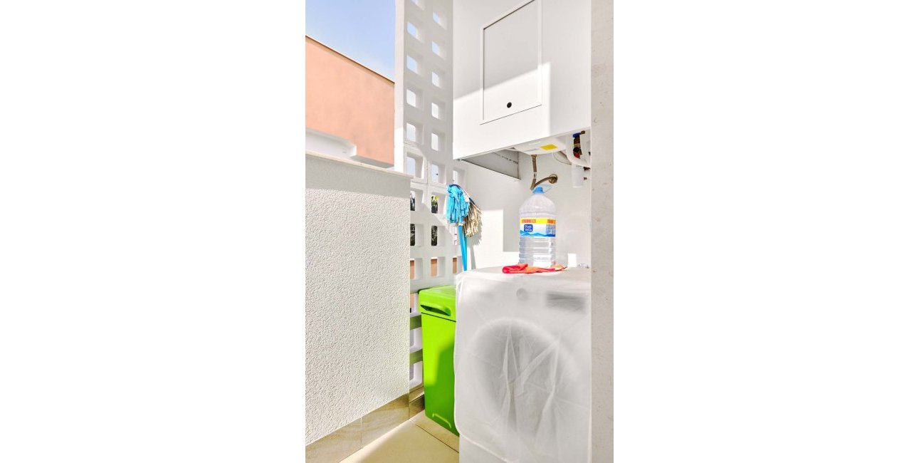 Resale - Apartment / flat -
Pilar de La Horadada - Pilar de La Horadada - Town
