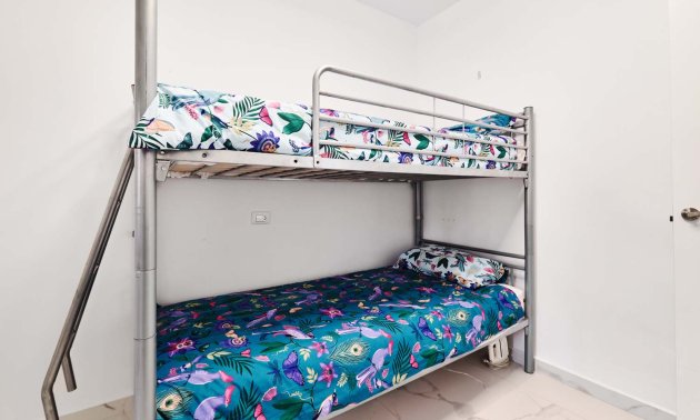 Resale - Villa -
Pinar de Campoverde - Pinar de Campoverde - Village