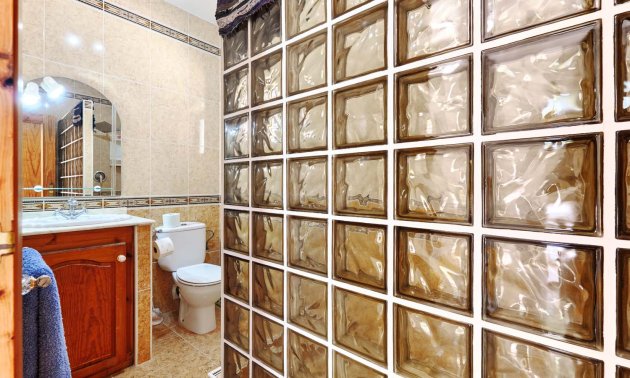 Resale - Villa -
Pinar de Campoverde - Pinar de Campoverde - Village