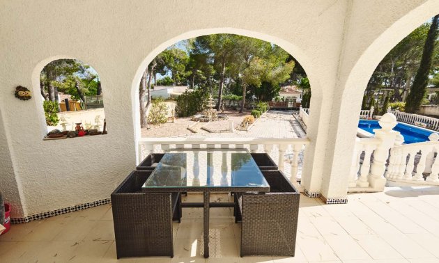 Resale - Villa -
Pinar de Campoverde - Pinar de Campoverde - Village