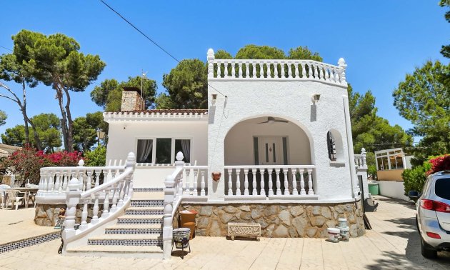 Resale - Villa -
Pinar de Campoverde - Pinar de Campoverde - Village
