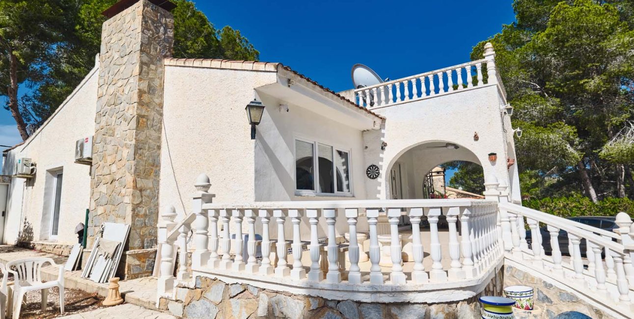Resale - Villa -
Pinar de Campoverde - Pinar de Campoverde - Village