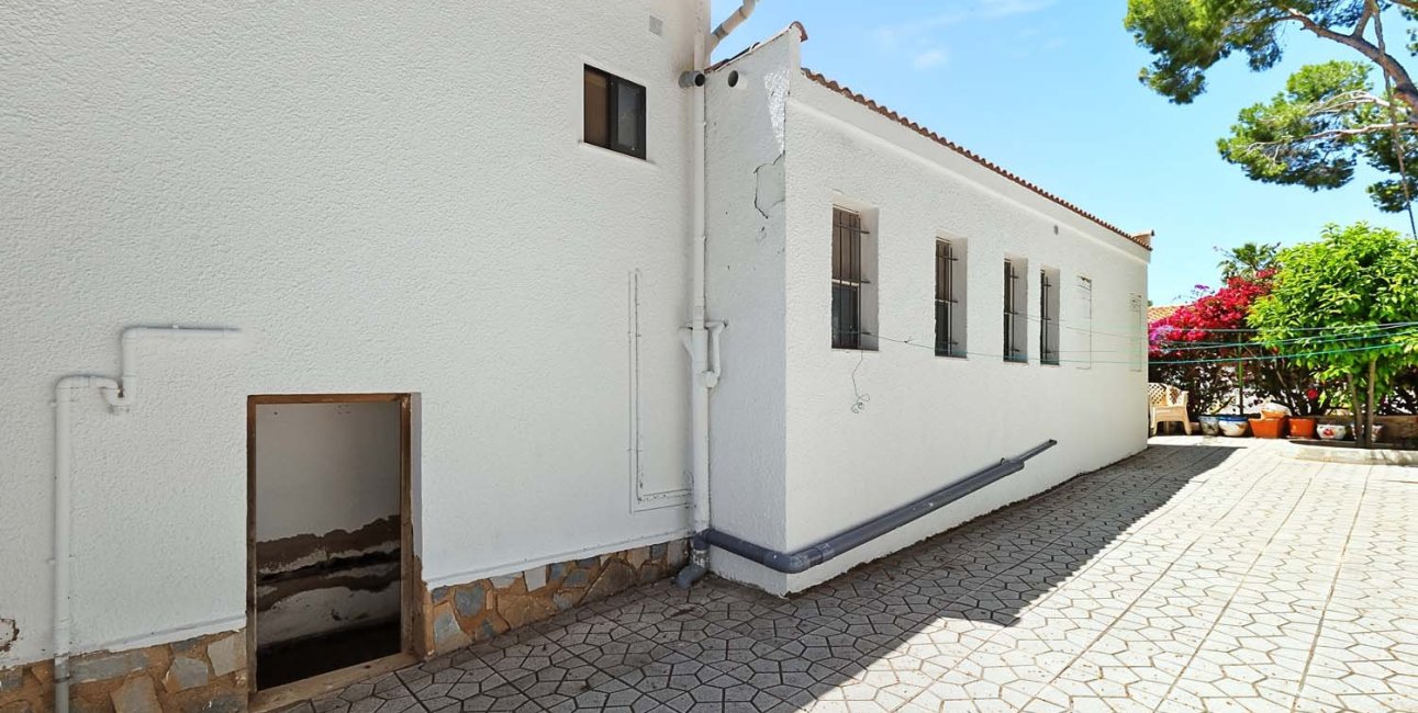 Resale - Villa -
Pinar de Campoverde - Pinar de Campoverde - Village