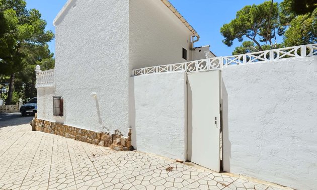 Resale - Villa -
Pinar de Campoverde - Pinar de Campoverde - Village