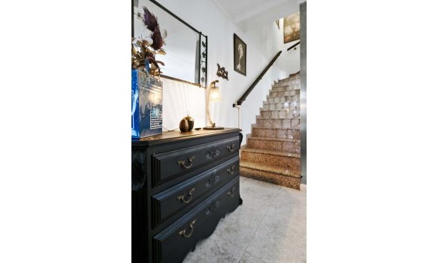Resale - Townhouse -
Orihuela Costa - Mil Palmeras