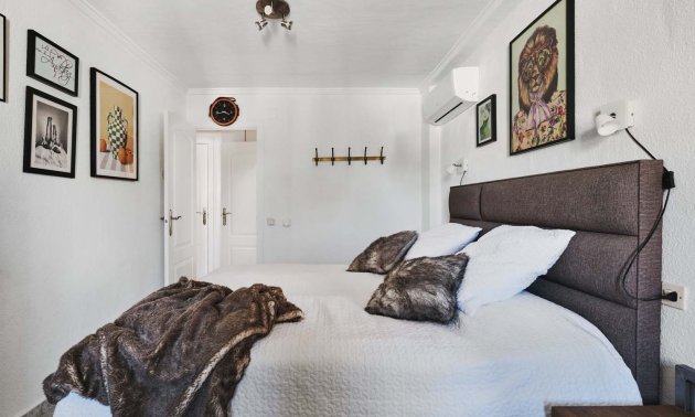 Resale - Townhouse -
Orihuela Costa - Mil Palmeras
