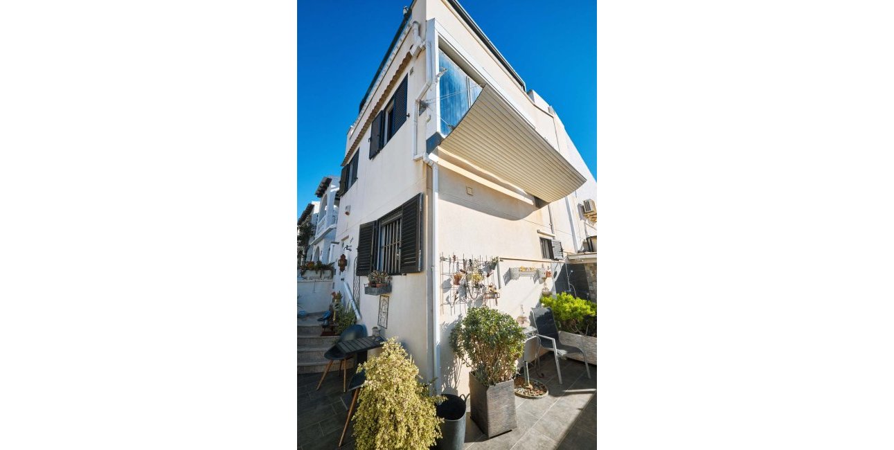 Resale - Townhouse -
Orihuela Costa - Mil Palmeras