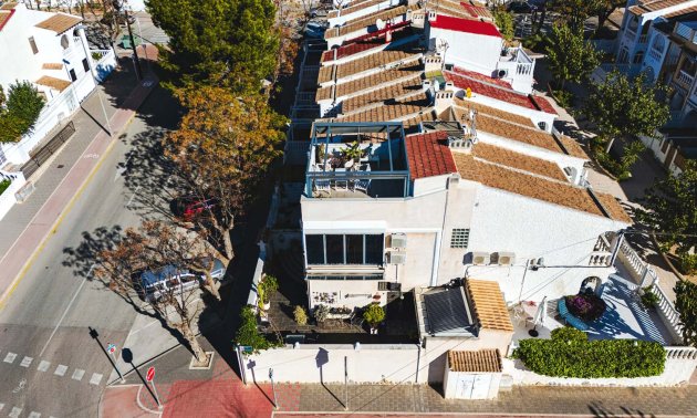 Resale - Townhouse -
Orihuela Costa - Mil Palmeras