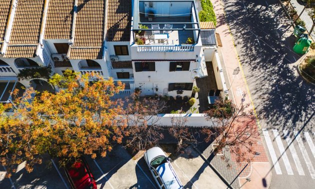Resale - Townhouse -
Orihuela Costa - Mil Palmeras