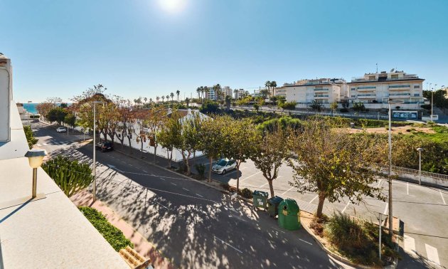 Resale - Townhouse -
Orihuela Costa - Mil Palmeras