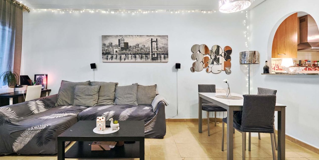 Reventa - Adosado -
Orihuela Costa - Villamartin