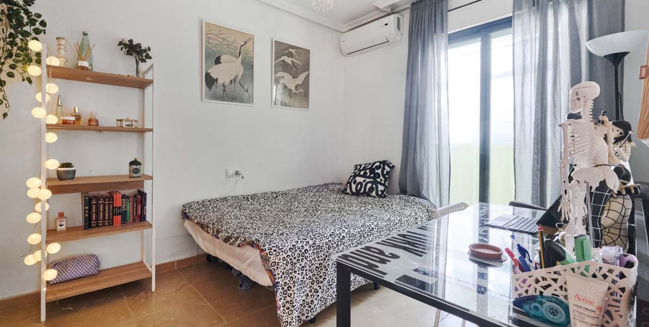 Reventa - Adosado -
Orihuela Costa - Villamartin