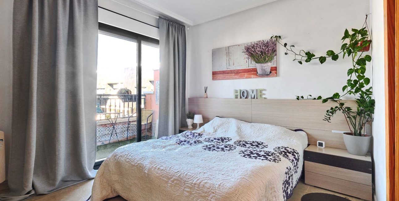 Reventa - Adosado -
Orihuela Costa - Villamartin