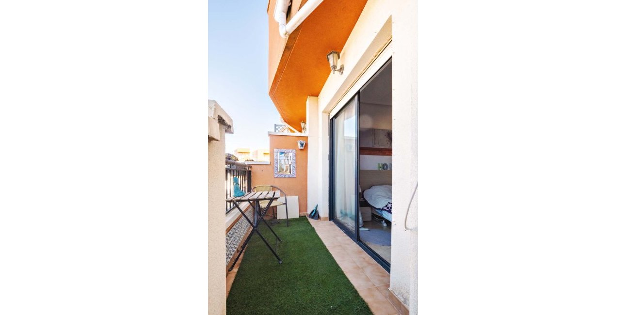 Reventa - Adosado -
Orihuela Costa - Villamartin