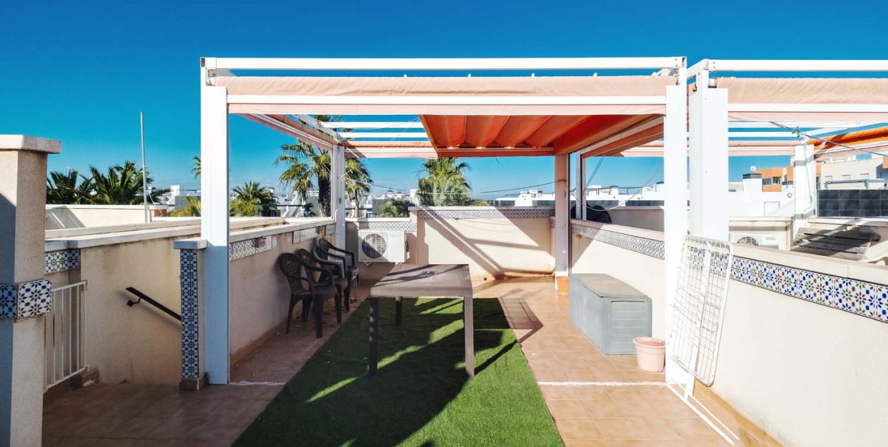 Reventa - Adosado -
Orihuela Costa - Villamartin