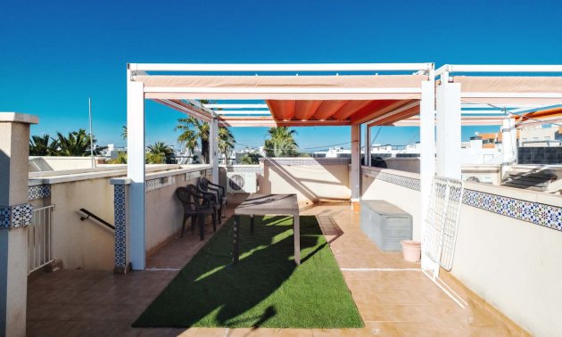 Reventa - Adosado -
Orihuela Costa - Villamartin