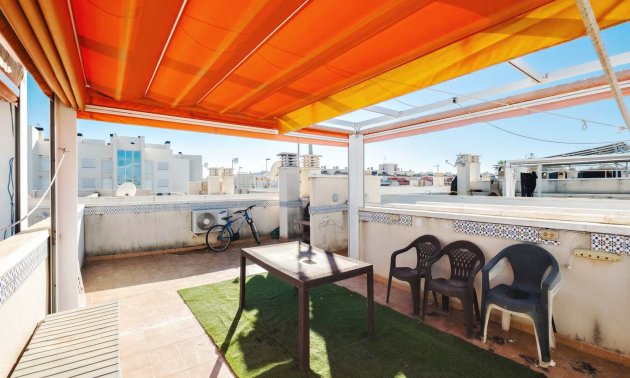 Reventa - Adosado -
Orihuela Costa - Villamartin