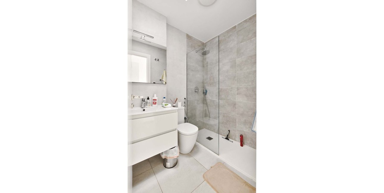 Resale - Villa -
San Miguel de Salinas - La Cañada - Los Alcores