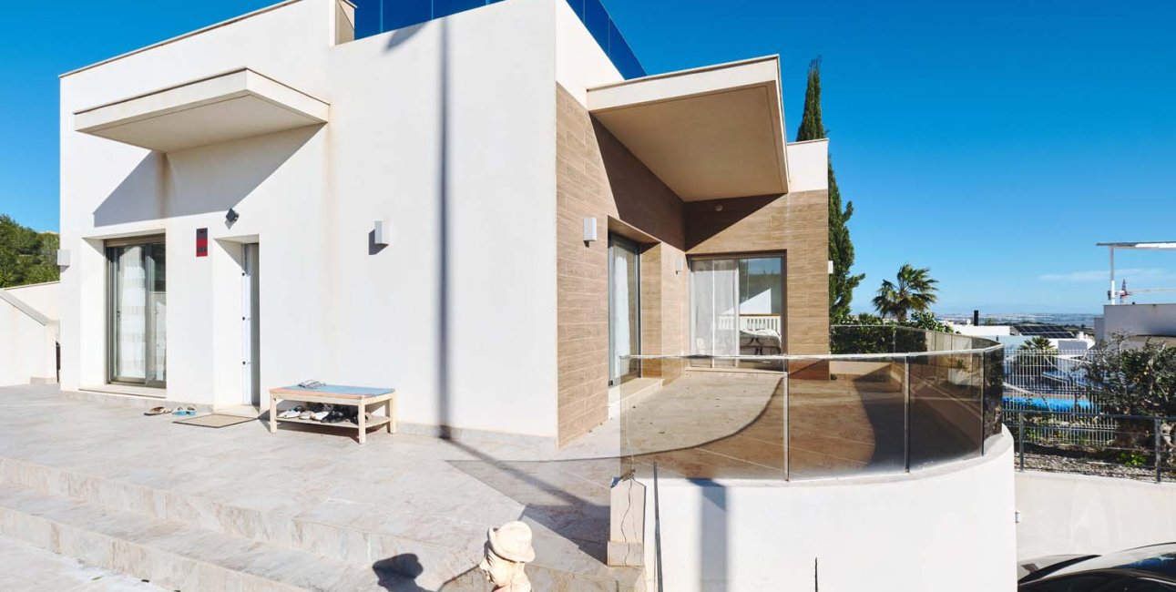 Resale - Villa -
San Miguel de Salinas - La Cañada - Los Alcores
