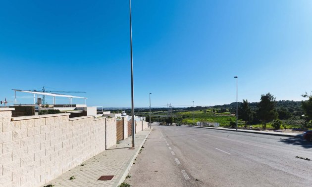 Resale - Villa -
San Miguel de Salinas - La Cañada - Los Alcores