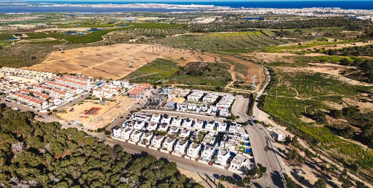 Resale - Villa -
San Miguel de Salinas - La Cañada - Los Alcores