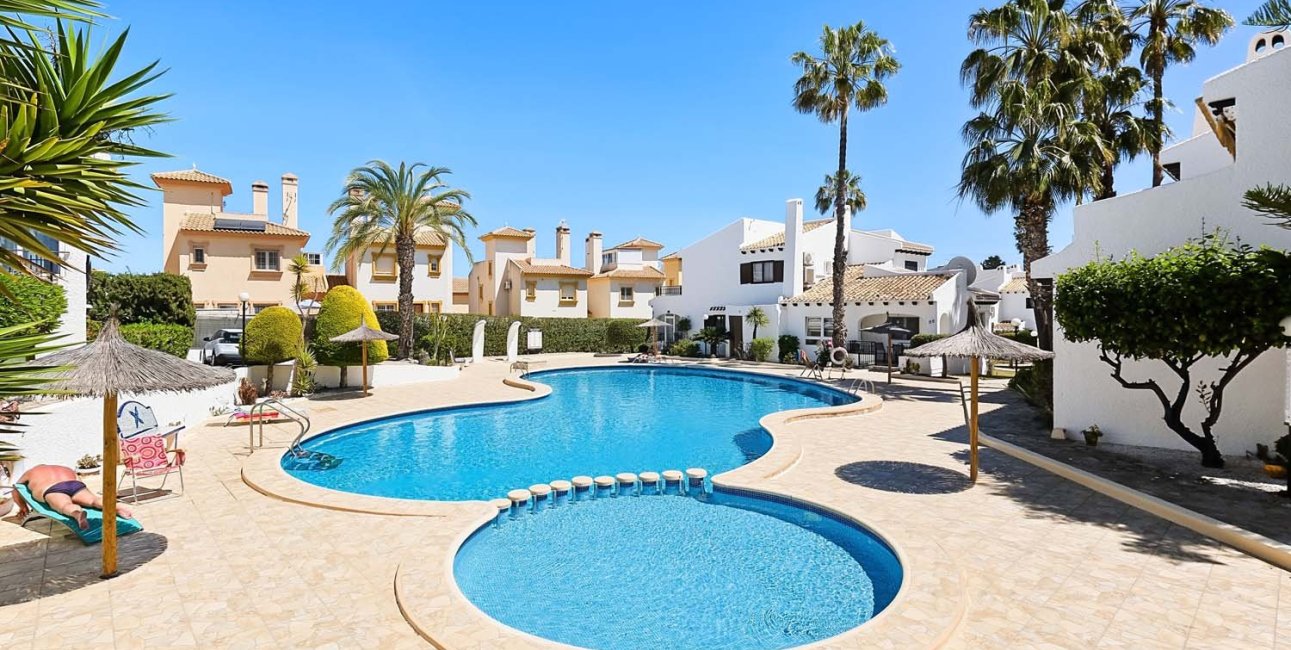 Rynek wtórny - Dom Szeregowy -
Orihuela Costa - Cabo Roig