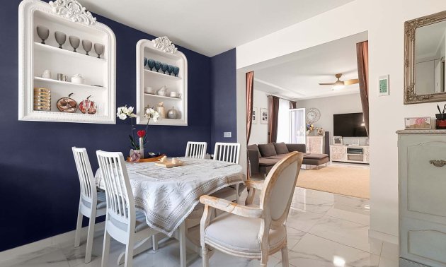Resale - Villa -
Pinar de Campoverde - Pinar de Campoverde - Village