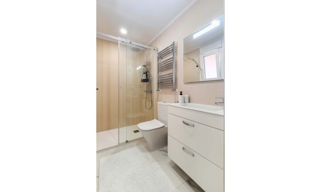 Resale - Villa -
Pinar de Campoverde - Pinar de Campoverde - Village