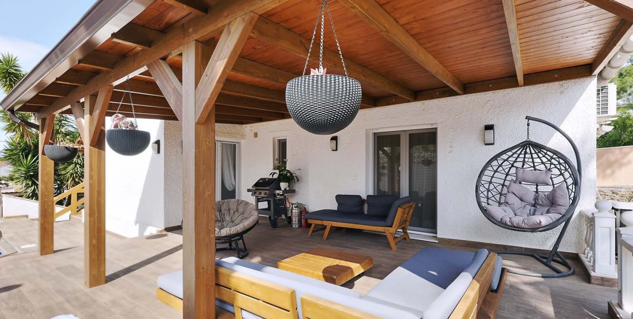 Resale - Villa -
Pinar de Campoverde - Pinar de Campoverde - Village