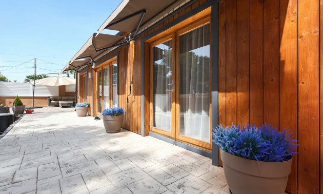 Resale - Villa -
Pinar de Campoverde - Pinar de Campoverde - Village