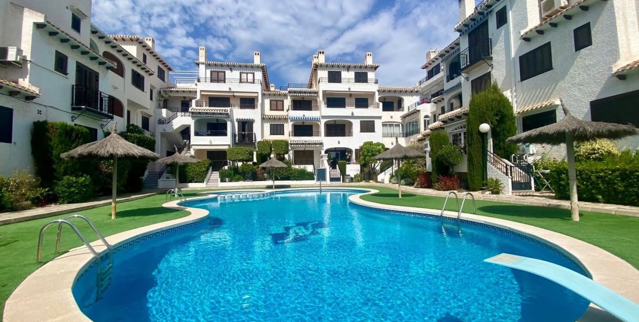 Resale - Apartment / flat -
Orihuela Costa - Cabo Roig