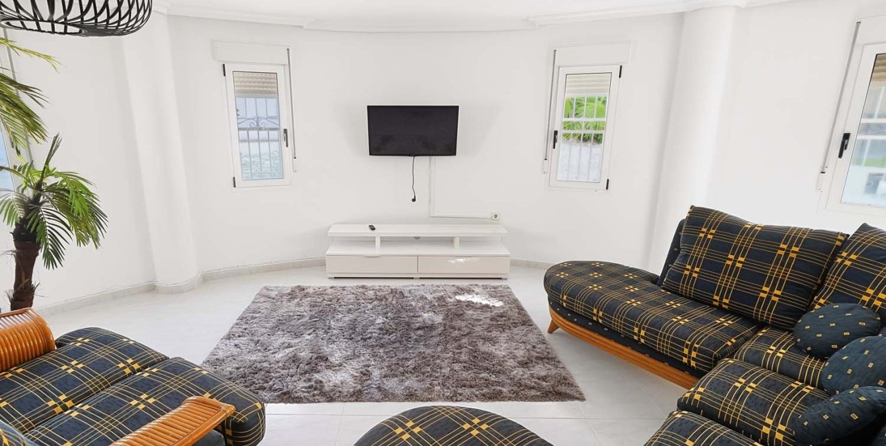 Resale - Villa -
Pinar de Campoverde - Pinar de Campoverde - Village